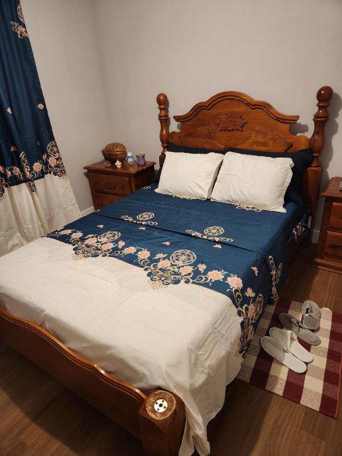 Maison Chaleureuse, Energetique Et Florale Sherbrooke Bagian luar foto